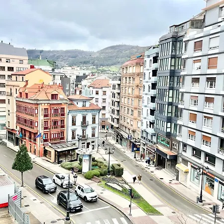 El Carbayonin شقة